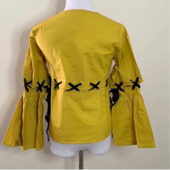 Few Moda Mustard Lace Up Waist Top New with tags size Small #117 - Picture 3 of 6